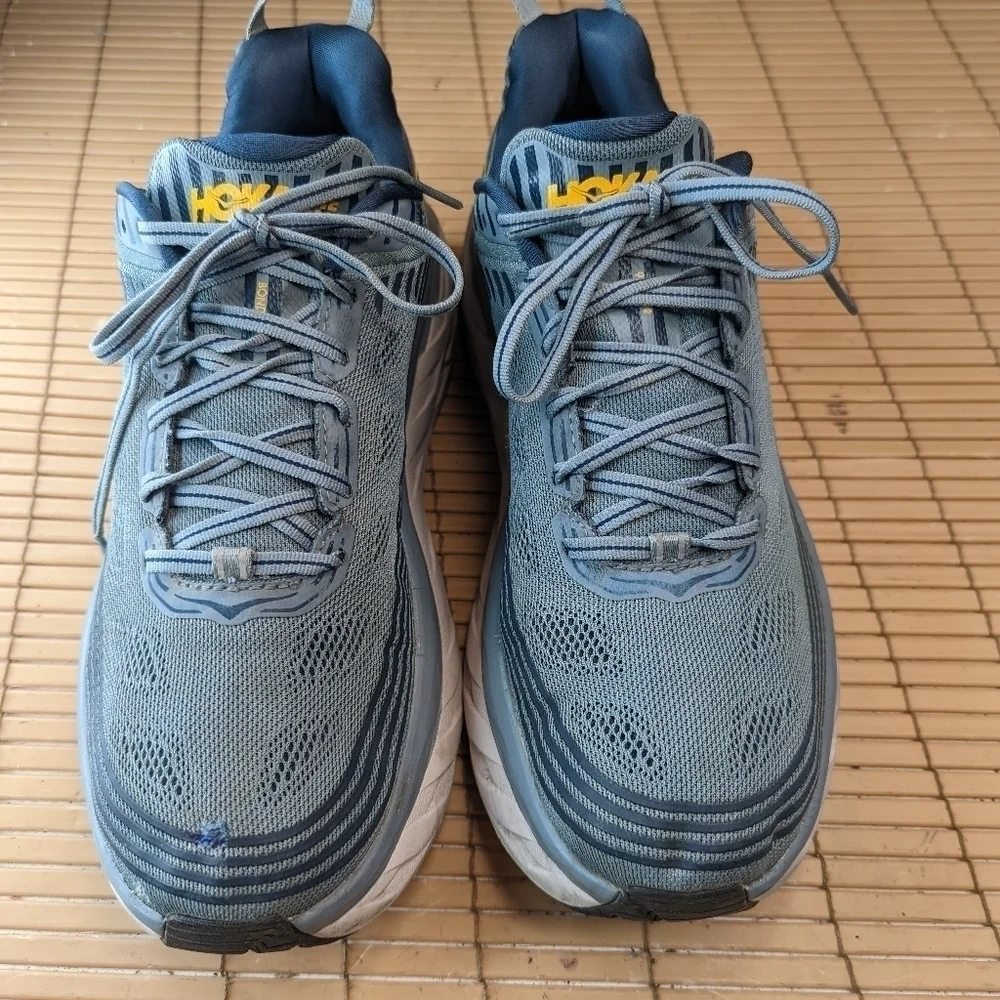 Hoka One One Bondi 6 men's sz 11 blue running shoes